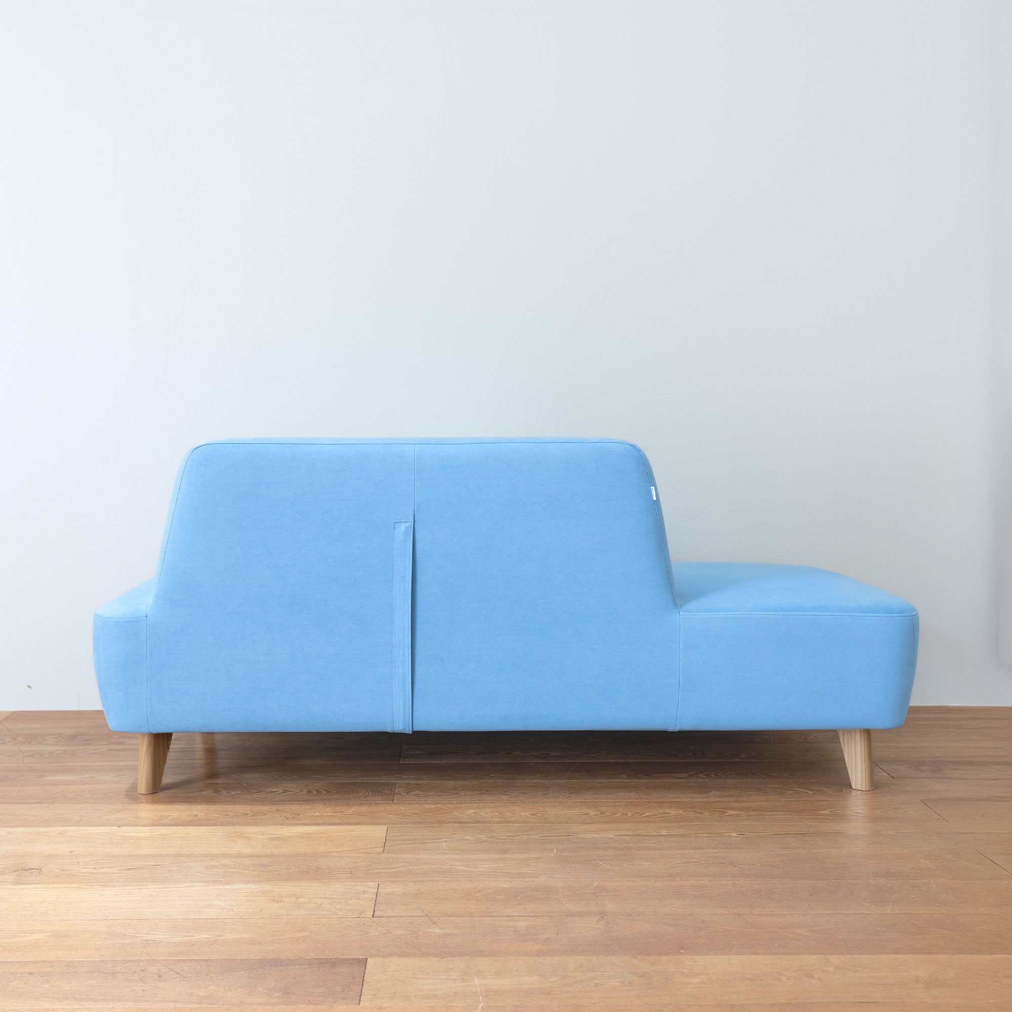 定価17万超⭐︎NOYES Cortile ソファ スモール3人掛け Cortile スモール3人掛け | 国産ソファブランド NOYES
