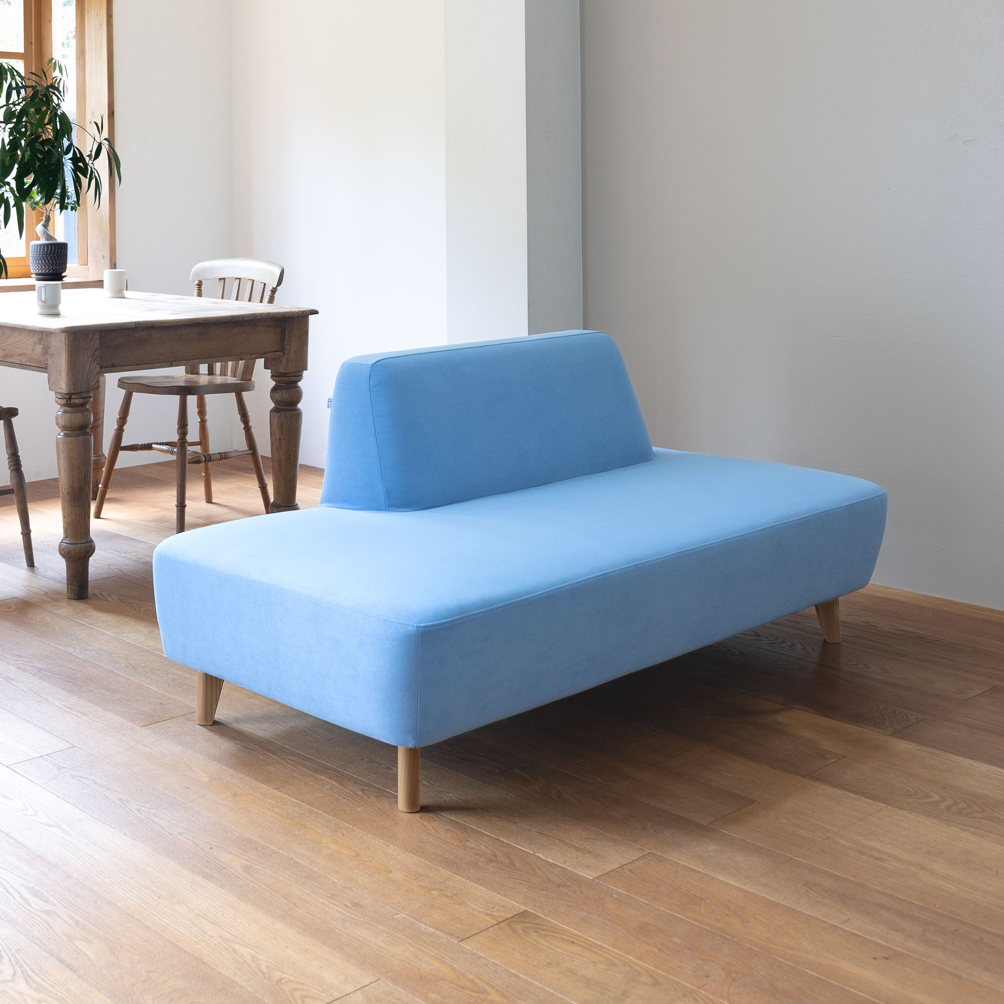 Cortile スモール3人掛け | 国産ソファブランド NOYES
