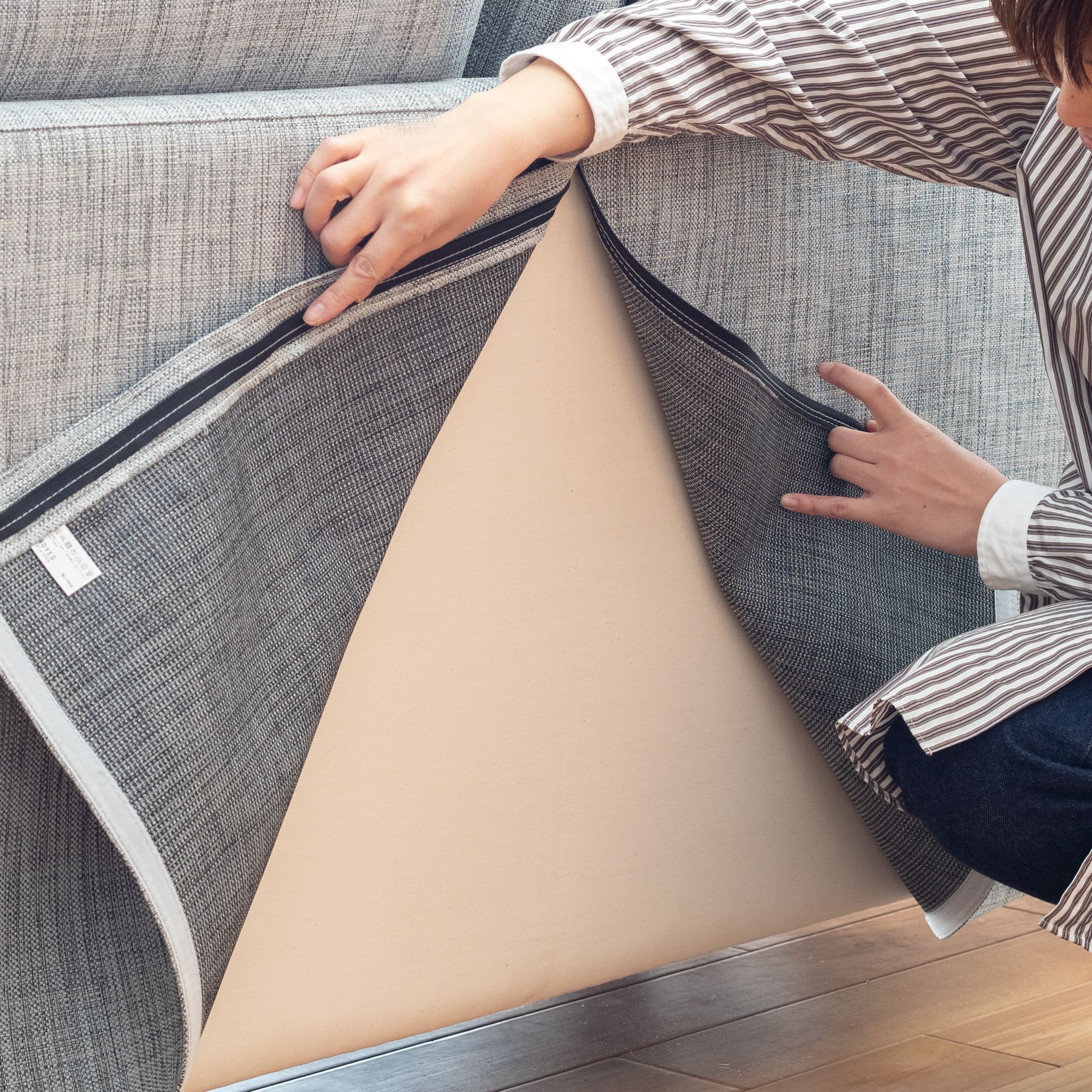 NewSugar Hi-Back Modern 3人掛け両ひじ」 製品詳細ページ | 国産